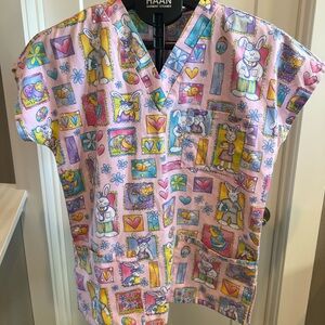 SB Fashion scrubs top Easter pink bunny print size women’s small